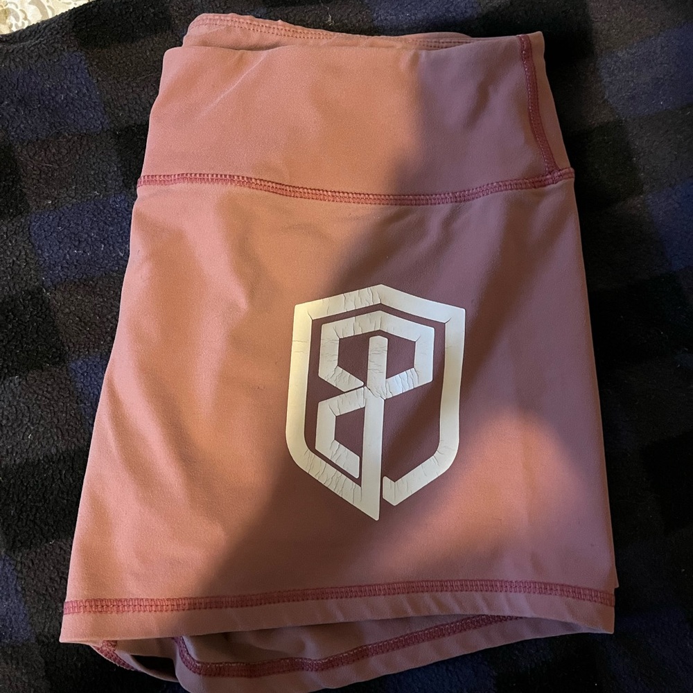 Born primitively shorts